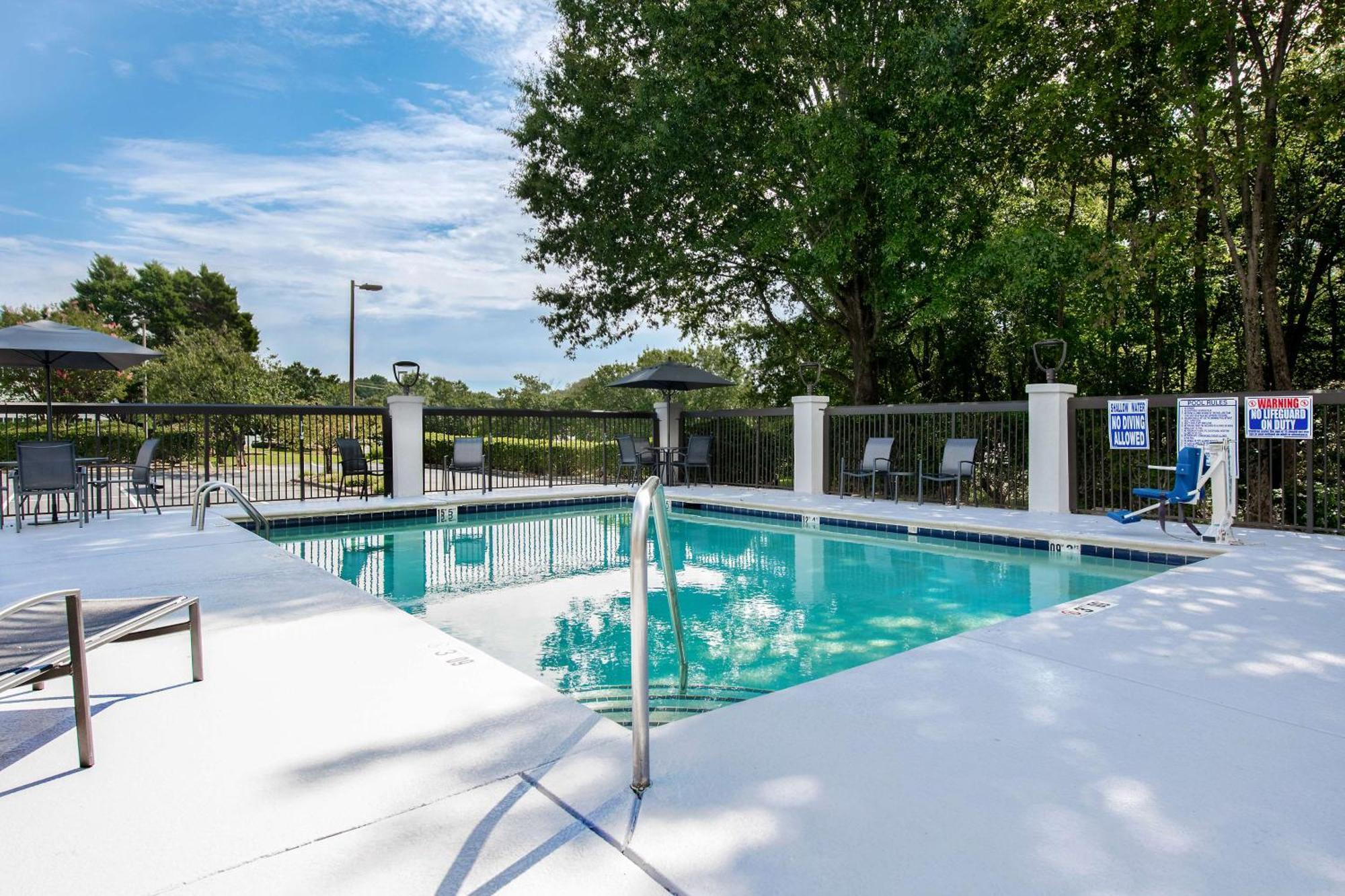 Hampton Inn Charlotte Monroe Luaran gambar
